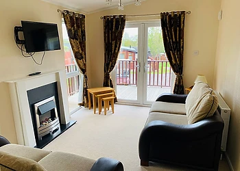 Classic Lodge Hot Tub 