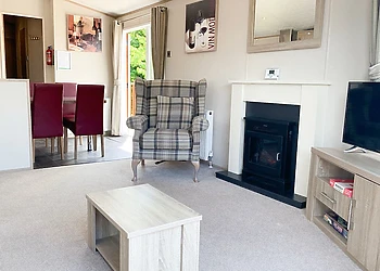 Superior Holiday Home Hot Tub 4 