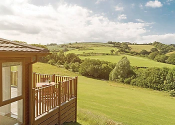 Classic Lodge (Nearly New) 