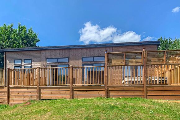 Luxury Holiday Home Hot Tub 4 - Devon Hills Holiday Park, Paignton