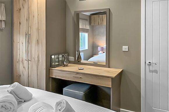 Comfort Plus Lodge 4, Comfort Plus Lodge 4 WF - Devon Hills Holiday Park, Paignton