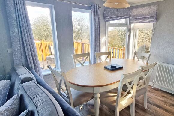 Comfort Plus Lodge  6 - Devon Hills Holiday Park, Paignton