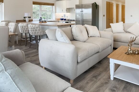 Comfort plus lodge 8 Hot tub - Devon Hills Holiday Park, Paignton