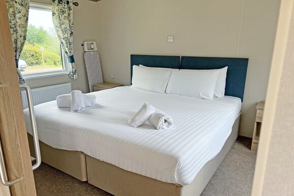Comfort Plus Caravan 4 Accesible - Devon Hills Holiday Park, Paignton