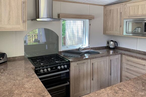 Comfort Holiday Home 4, Comfort Holiday Home 4 (No Pet) - Devon Hills Holiday Park, Paignton