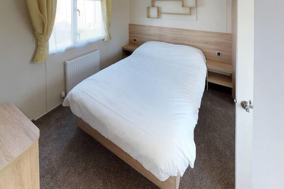 Gold  2  Caravan - Pakefield Holiday Park, Pakefield, Lowestoft