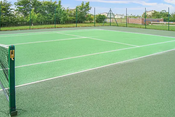 Tennis court