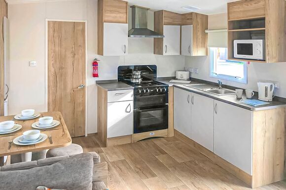 Cedar Deluxe - Golden Palm Resort, Chapel St Leonards, Skegness