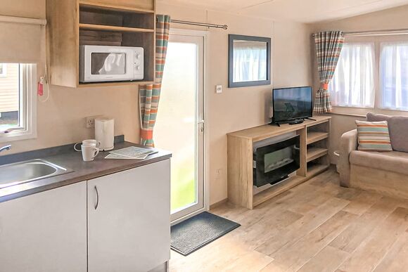 Cedar Deluxe - Golden Palm Resort, Chapel St Leonards, Skegness