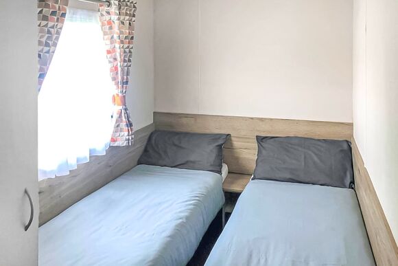 Cedar Deluxe - Golden Palm Resort, Chapel St Leonards, Skegness