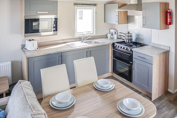 Holly Prestige - Golden Palm Resort, Chapel St Leonards, Skegness