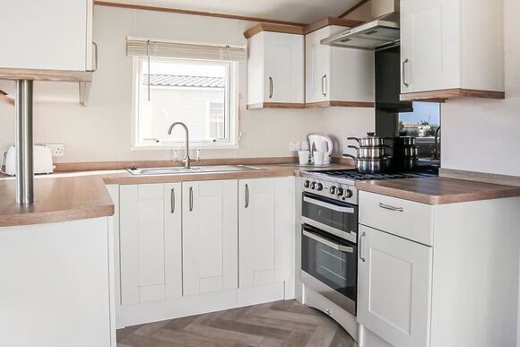 Rosewood Prestige - Golden Palm Resort, Chapel St Leonards, Skegness