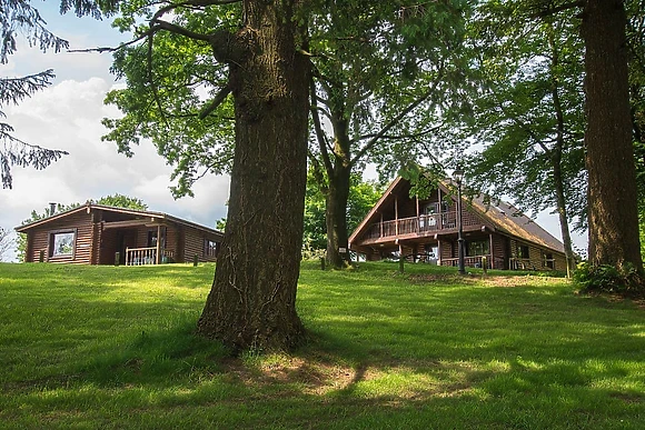 Pantglas Hall Lodges