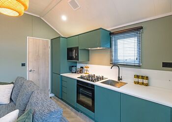 Kingfisher Lodge - Paradise Lakeside Lodges, Storwood, York
