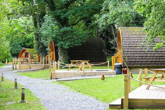 Paradise Pods - Paradise Lakeside Lodges, Storwood, York