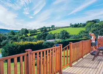 The view from Avalon Cottages