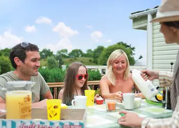 Parc Farm Holiday Park, Mold