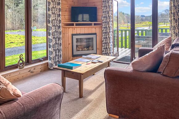 Staward Lodge - Parmontley Hall Lodges, Whitfield, Hexham
