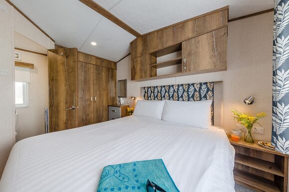 Gold Premium Caravan, parking, ensuite & decking 6 - Barmston Beach, Nr Bridlington, East Yorkshire