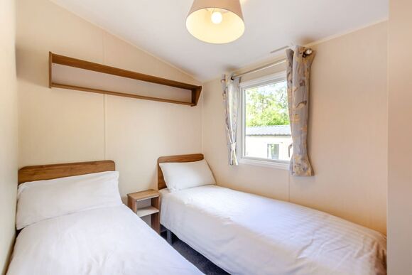 Silver Caravan with decking - Barmston Beach, Nr Bridlington, East Yorkshire