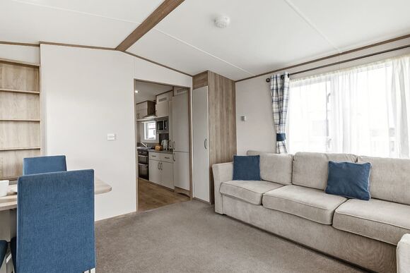 Gold Accessible with parking & decking - Barmston Beach, Nr Bridlington, East Yorkshire