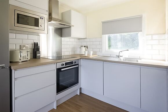 Littleham Chalet, Littleham Chalet P - Bideford Bay, Bideford, Nr Clovelly