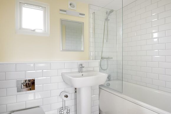 Tavistock Chalet, Tavistock Chalet P - Bideford Bay, Bideford, Nr Clovelly