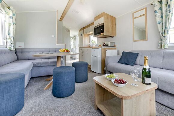 Bronze 2 Bedroom Caravan, Sleeps 6 P, Bronze 2 Bedroom Caravan, Sleeps 6 - Bideford Bay, Bideford, Nr Clovelly