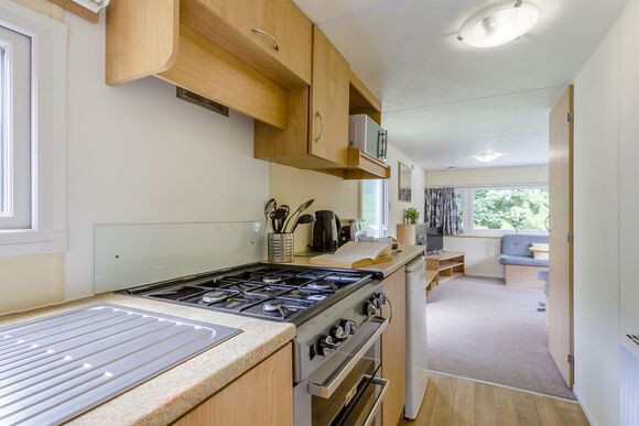 Bronze 3 Bedroom Caravan, Sleeps 8 - Bideford Bay, Bideford, Nr Clovelly