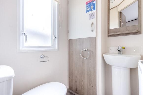 Gold 2 Bedroom Caravan, Sleeps 6 - Bideford Bay, Bideford, Nr Clovelly