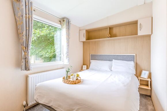 Gold Caravan with decking P, Gold Caravan with decking - Bideford Bay, Bideford, Nr Clovelly