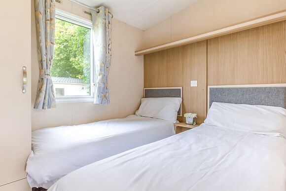 Gold Caravan with ensuite & decking, Gold Caravan with ensuite & decking P - Bideford Bay, Bideford, Nr Clovelly