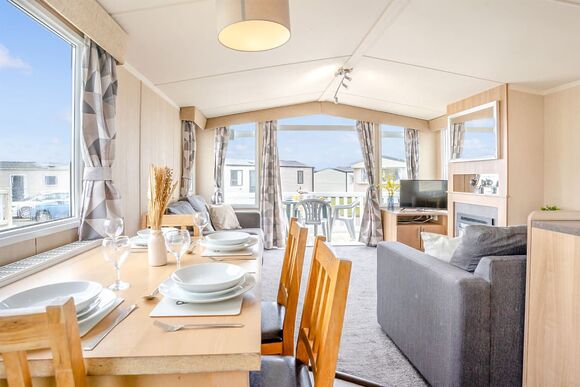 Gold Premium Caravan with ensuite & decking - Bideford Bay, Bideford, Nr Clovelly