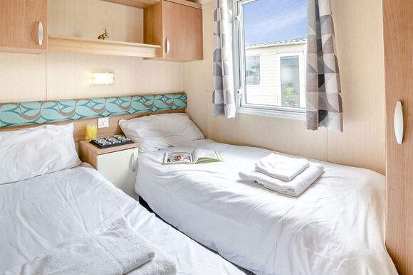 Gold Premium Caravan with ensuite & decking P, Gold Premium Caravan with ensuite & decking - Bideford Bay, Bideford, Nr Clovelly