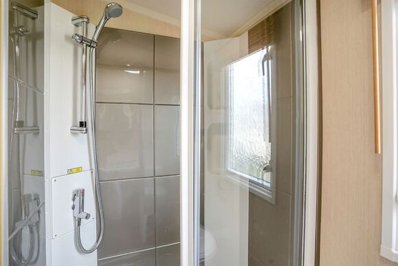 Gold Premium Caravan with ensuite & decking, Gold Premium Caravan with ensuite & decking P - Bideford Bay, Bideford, Nr Clovelly