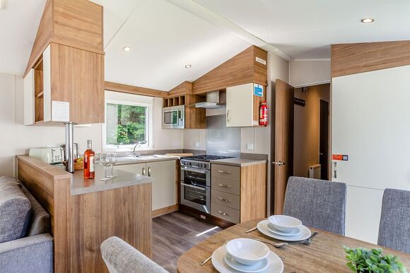 Silver Premium Caravan with decking - Bideford Bay, Bideford, Nr Clovelly