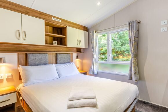 Silver Premium Caravan with decking - Bideford Bay, Bideford, Nr Clovelly