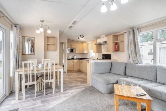 Gold Premium Caravan with ensuite & decking 8, Gold Premium 2 slps 6 parking, ensuite, decking - Bideford Bay, Bideford, Nr Clovelly