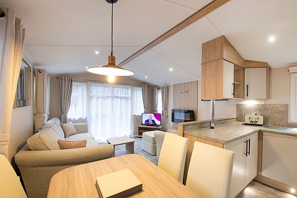 Gold Premium 3 Caravan slps 8, parking and decking - Bideford Bay, Bideford, Nr Clovelly