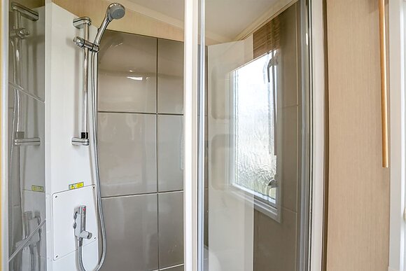 Gold Premium 2 Caravan slp6 parking, ensuite, deck - Bideford Bay, Bideford, Nr Clovelly