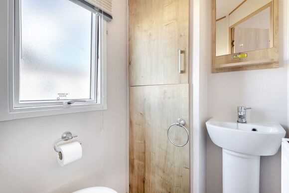 Gold 2 Bedroom Caravan, Sleeps 4 - Brynowen, Aberystwyth, Cardiganshire