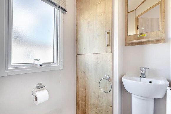 Gold 2 Bedroom, slps 6 parking P - Brynowen, Aberystwyth, Cardiganshire