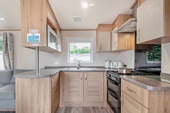 Gold Caravan with decking P, Gold Caravan with decking - Brynowen, Aberystwyth, Cardiganshire