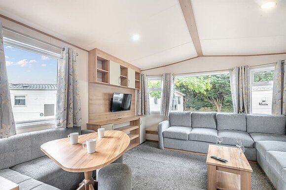 Gold 3 Bedroom slps 8 parking, decking, sea view P - Brynowen, Aberystwyth, Cardiganshire