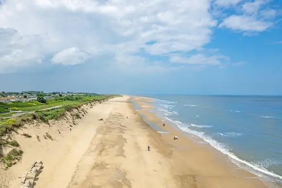 California Cliffs, Great Yarmouth