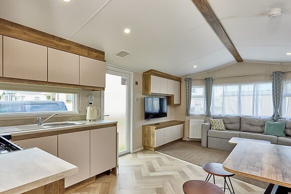 Lundy - California Cliffs, Great Yarmouth