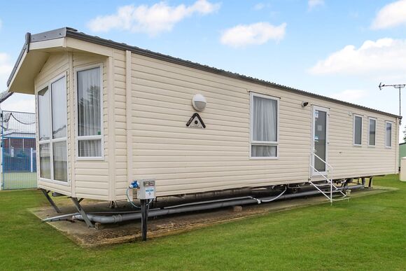 Gold 3 Bedroom Caravan, Sleeps 8 P, Gold 3 Bedroom Caravan, Sleeps 8 - California Cliffs, Great Yarmouth