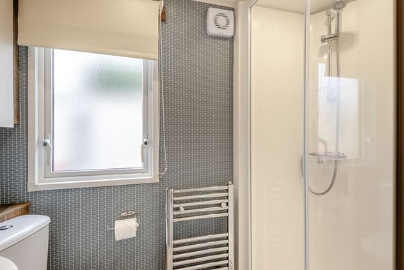 Silver Premium Caravan with parking - California Cliffs, Great Yarmouth