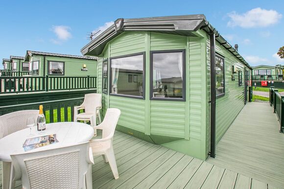 Bronze 2 Bedroom Caravan, Sleeps 6 - Camber Sands, Camber
