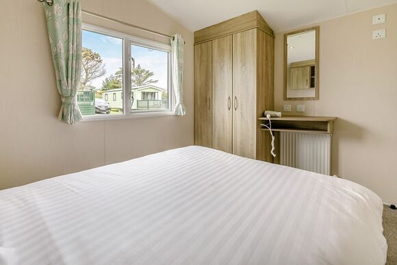 Bronze 2 Bedroom Caravan, Sleeps 6 - Camber Sands, Camber